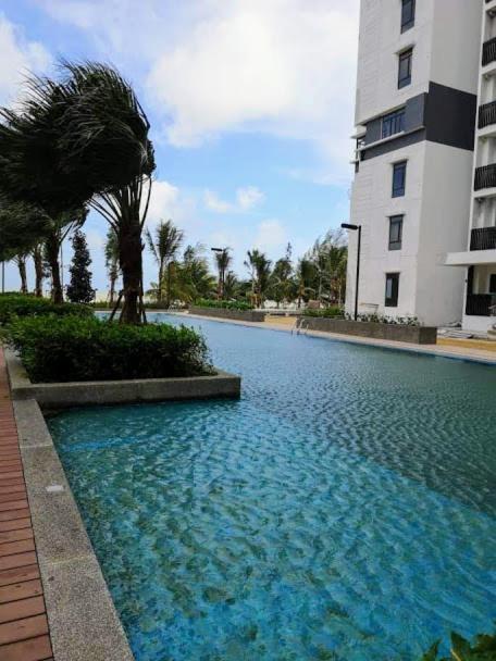 Timurbay By Dfamilia, Ground Floor Suite With Easy Access To The Pool And Beach Kuantan Exteriér fotografie